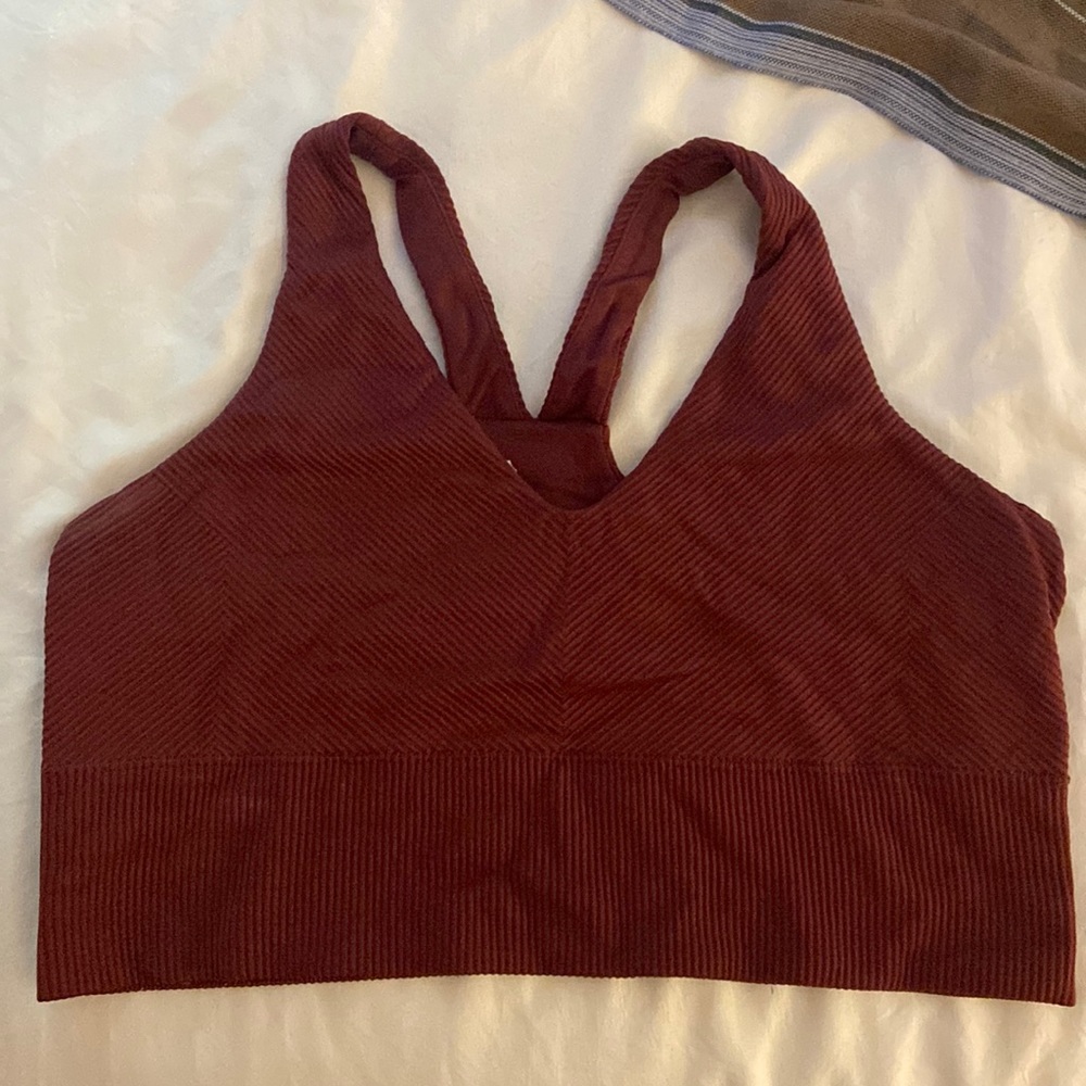 Women’s sports bra